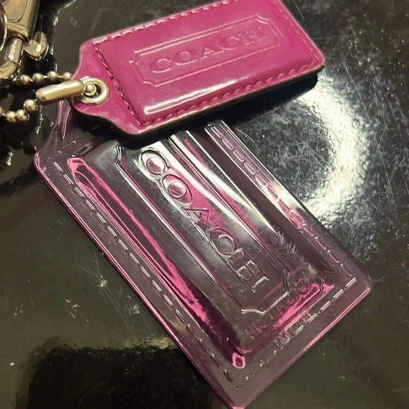 Coach Poppy magenta patent leather purse and wallet combo - Picture 16 of 16